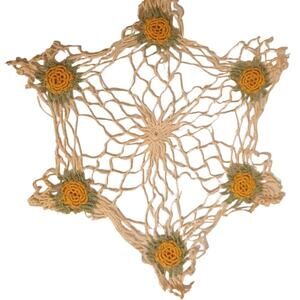 VTG HAND CROCHETED 10" WHITE DOILY BORDER GOLD YELLOW 3D FLOWER COTTAGE GRANDMA